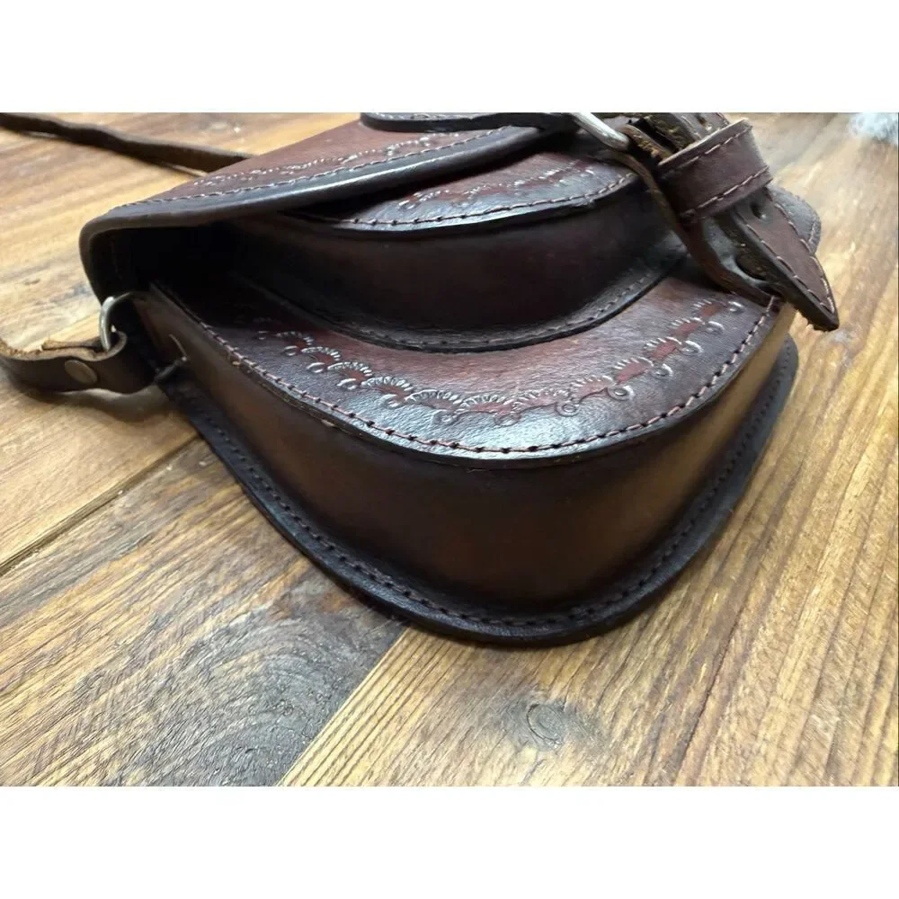 Beautiful Handmade leather shoulder bag